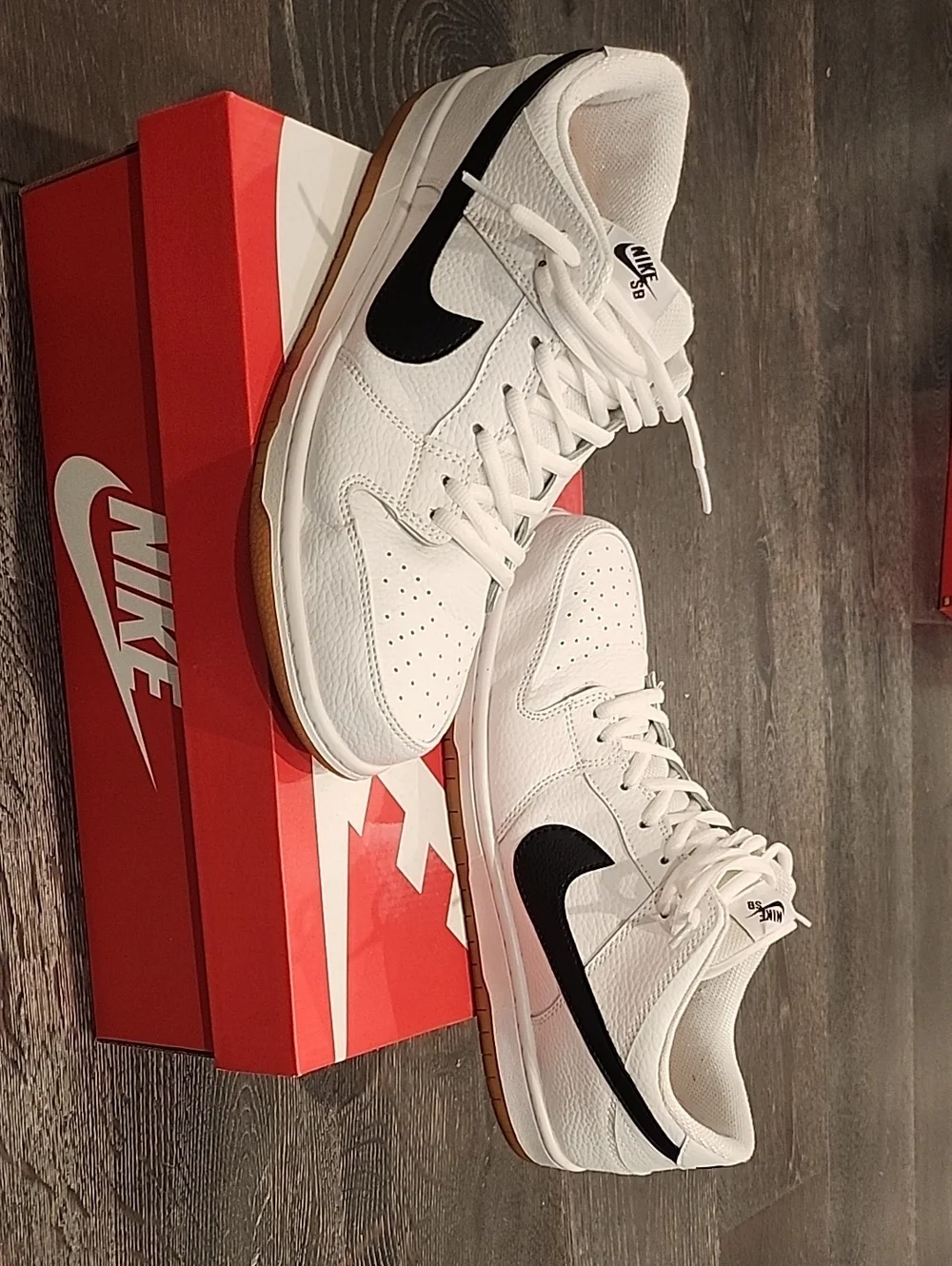 Nike Men’s White and Black Low-Top Sneakers with Gum Outsole